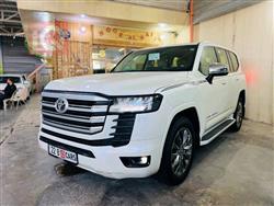 تۆیۆتا لاند کروزەر